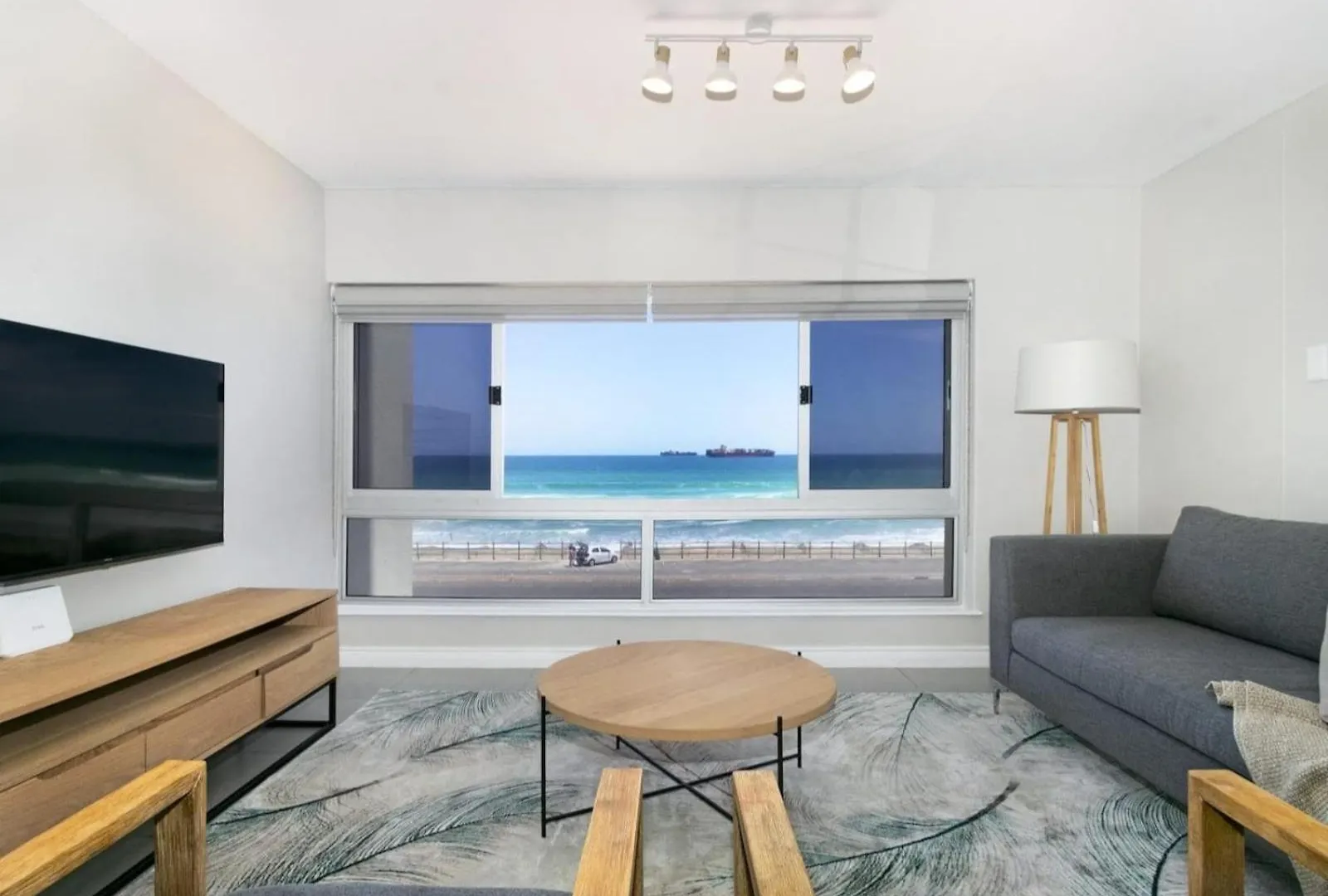 Zeezicht 204 Bloubergstrand Apartment
