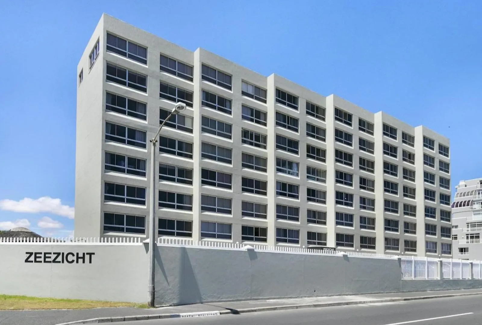 Apartment Zeezicht 204 Bloubergstrand